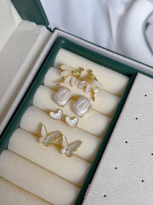 گوشواره صدفی